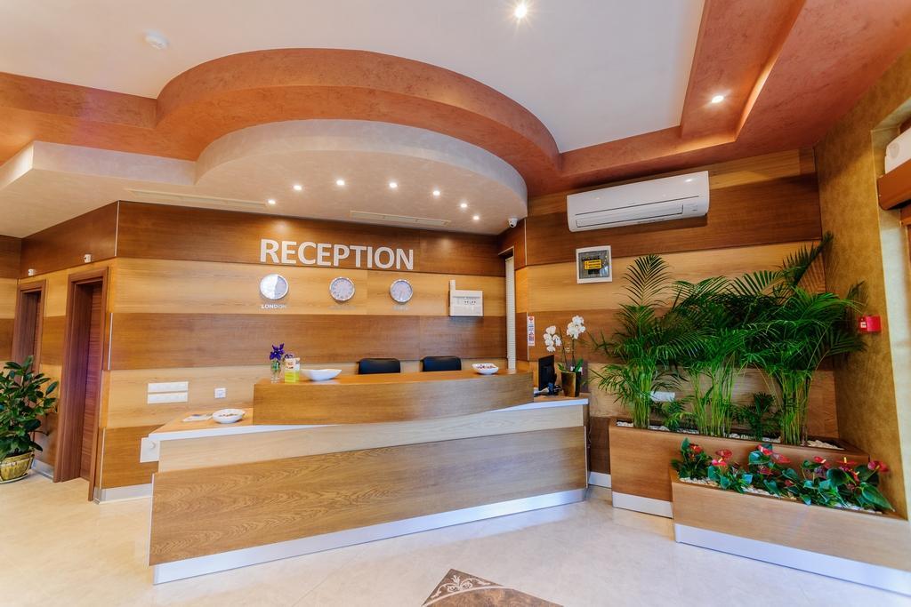 Hotel Alisa Павел-Баня Екстер'єр фото
